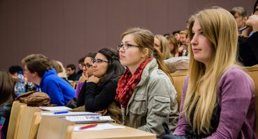 Introduce Academia theme wordpress